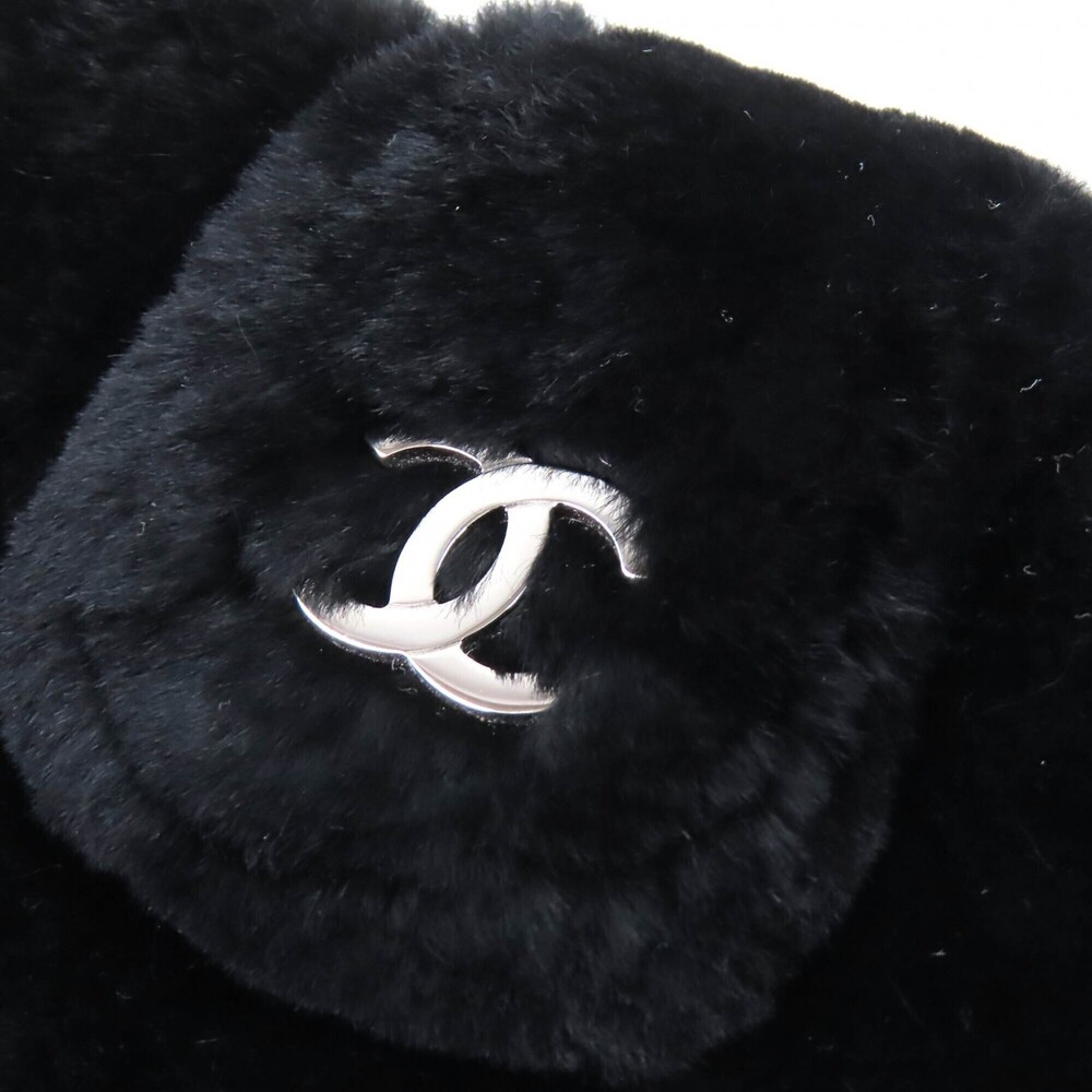 CHANEL Vintage Black Leather Logo Pouch - Picture 8 of 12